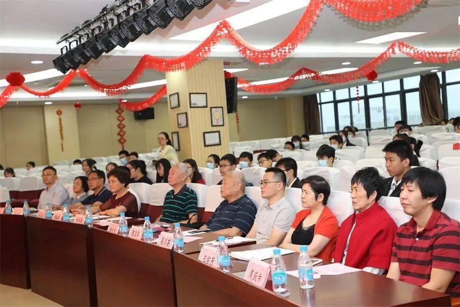 凉皮里加什么劲道透亮 凉皮怎么做才透亮游戏画面